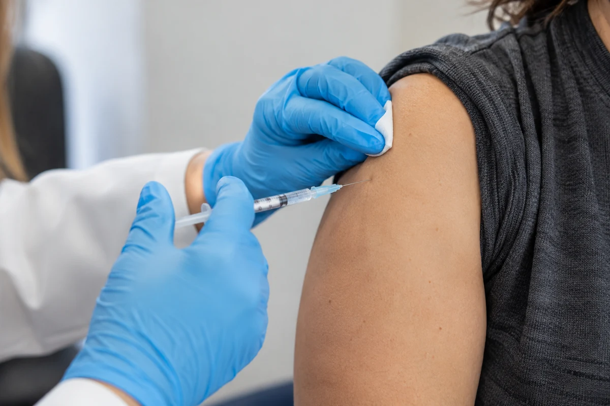 Seasonal vaccine bookings open.